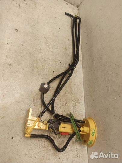 Датчик уровня топлива 16117195473