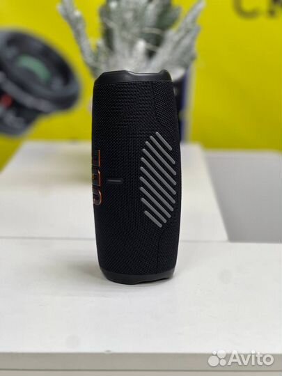 Акустические колонки jbl