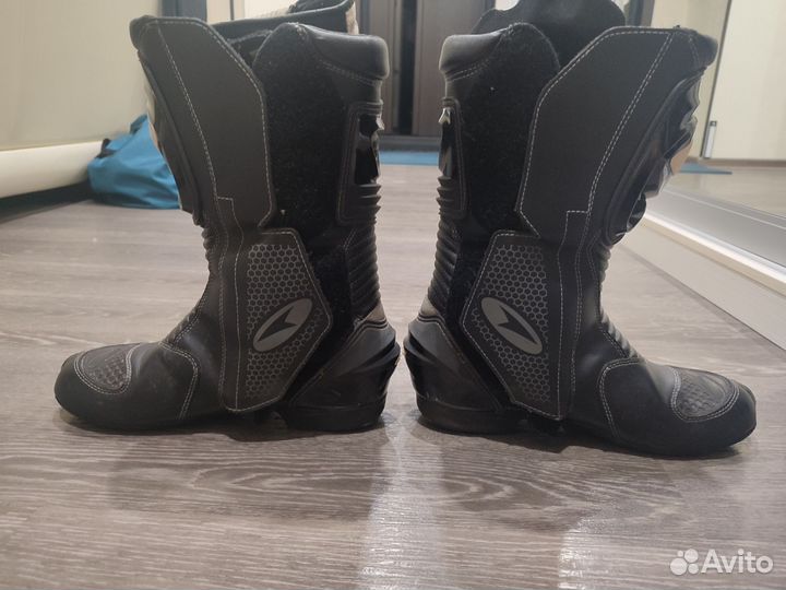 Ботинки для мотоцикла
