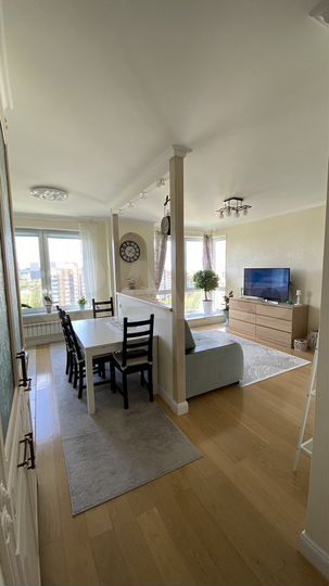 2-к. квартира, 58,3 м², 13/17 эт.