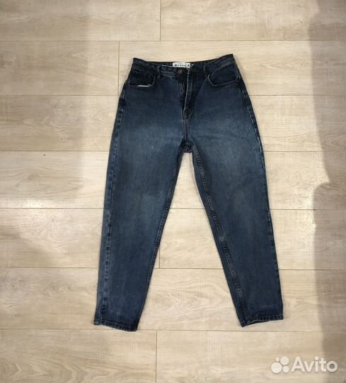 Джинсы Befree MOM FIT