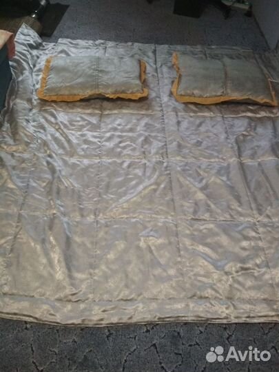 Покрывало на двуспальную кровать