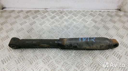 Амортизатор задний nissan navara D40 (1NI02MF01)