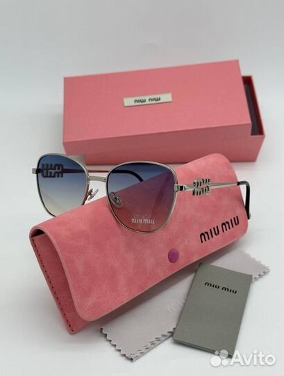 Солнцезащитные Очки Miu Miu / Новинка 2025