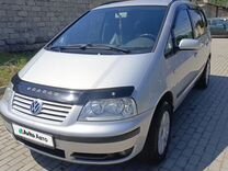 Volkswagen Sharan 1.8 MT, 2001, 372 000 км, с пробегом, цена 730 000 руб.