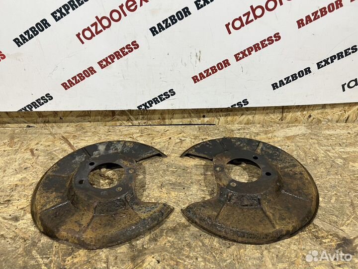 Пыльник тормозного диска Ford Mondeo IV 4