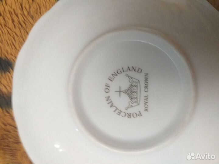 Чайный набор Royal Crown из фарфора