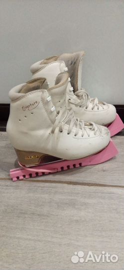 Фигурные коньки edea overture 220