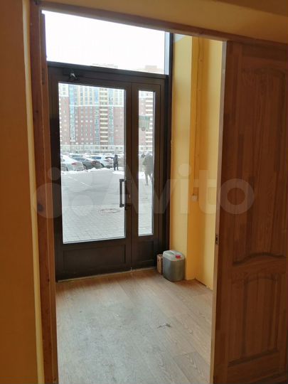 Торговая площадь, 75 м²