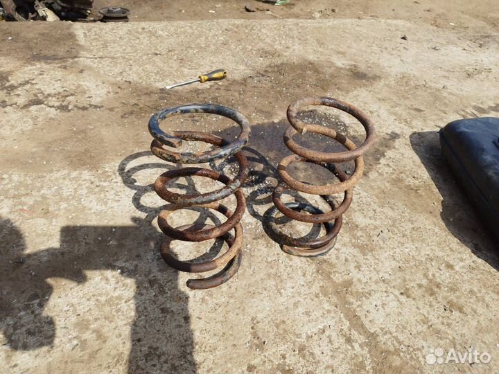 Пружины задние (комплект) Lifan X60 2014 S2915510