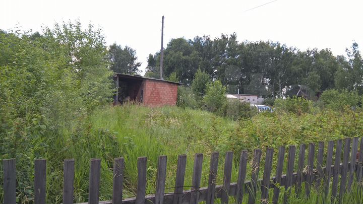 Дача 20 м² на участке 5 сот.