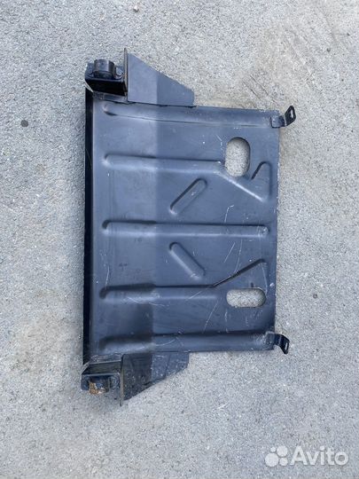 Защита двигателя на LADA Priora