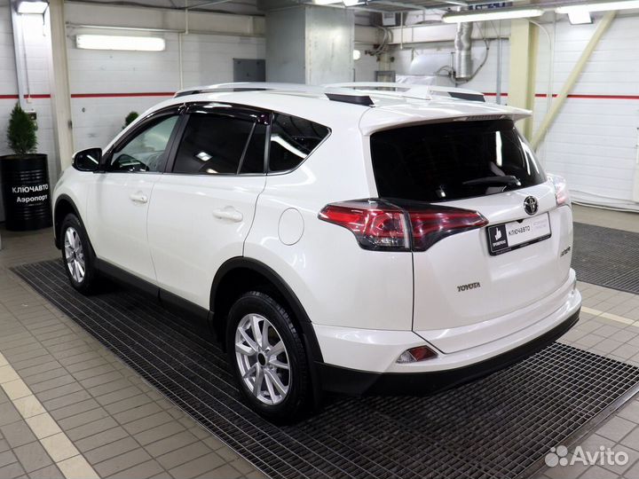 Toyota RAV4 2.0 CVT, 2017, 70 000 км