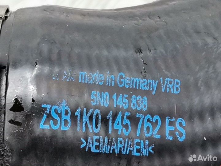 Патрубок интеркулера Volkswagen Passat CC 2009