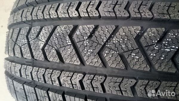 Tourador Winter Pro TSU1 285/45 R19 111V