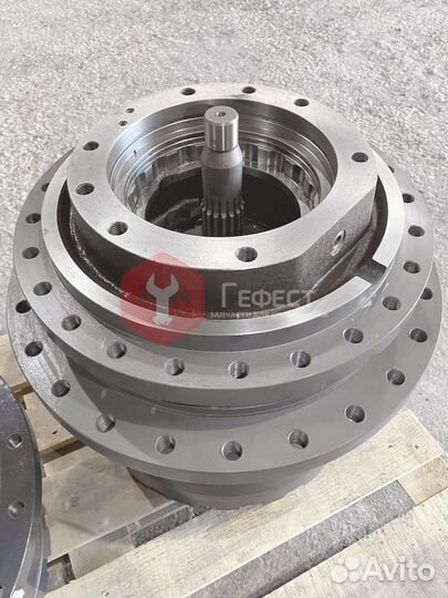 Бортовой редуктор Hyundai R480LC-9A xkah-01287