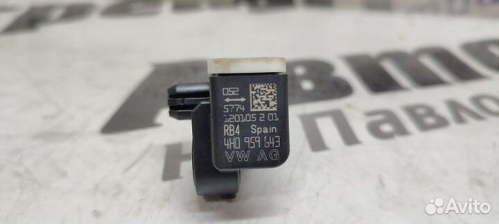 Датчик airbag Audi A7 4G CGW 12.03.2012