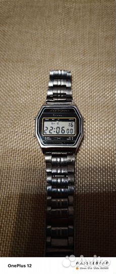 Часы наручные винтажные