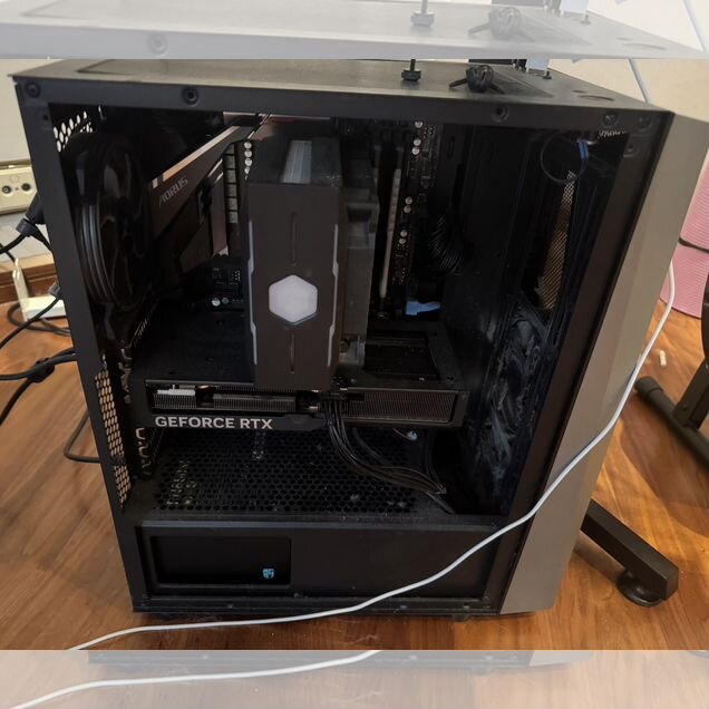 Игровой пк Ryzen 7 5800х, Gigabyte 4070, 32 гб