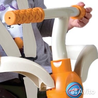 Велосипед трехколесный с ручкой Smart Trike Safari