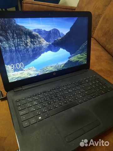 Ноутбук HP 15-ac021ur