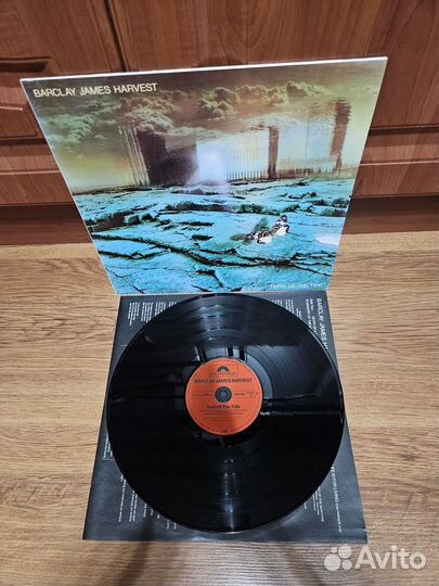 Barclay James Harvest – Turn Of The Tide