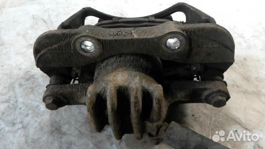 Суппорт тормозной передний левый peugeot 308 1 (76