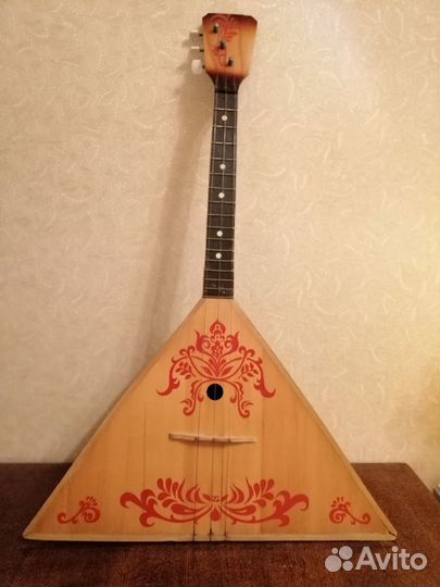 Балалайка оркестровая, произведена в СССР