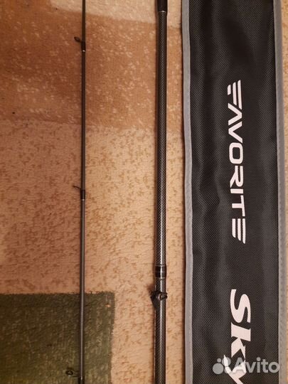 Спиннинг Favorite Skyline