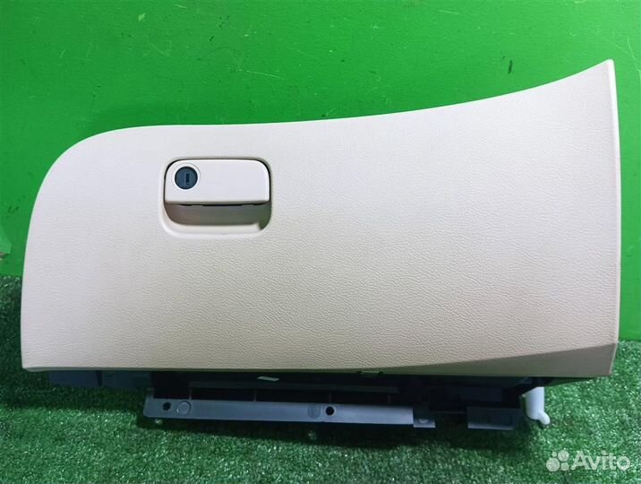 Бардачок (ящик перчаточный) Subaru Tribeca WX 2008