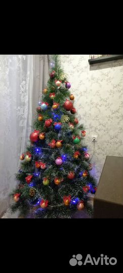 Елка искусственная