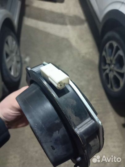 Колонки Лаччети седан оригинал