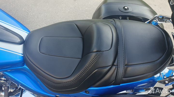 Suzuki Boulevard M109R