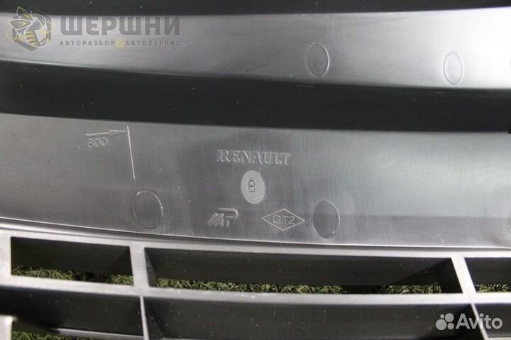 Решетка радиатора Renault Logan/Sandero 14-18 (62