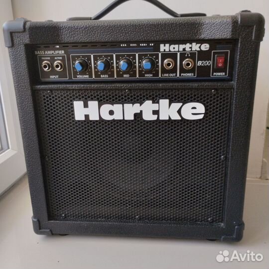 Басовый комбик Hartke B200 (USA), 20 вт