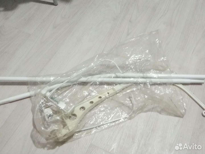 Держатель для балдахина на детскую кровать