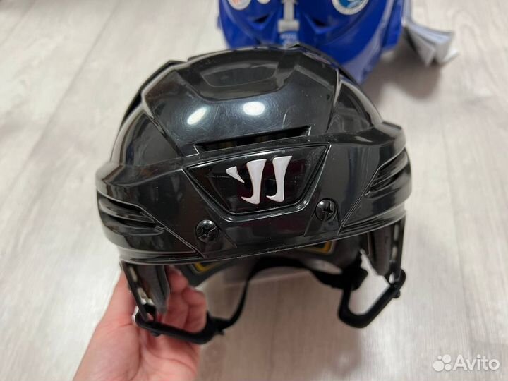 Шлем хоккейный warrior S