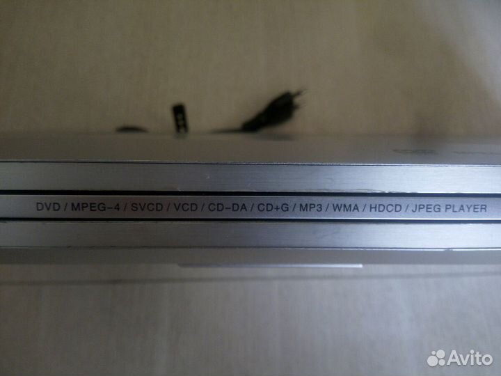 DVD плеер BBK dv326si