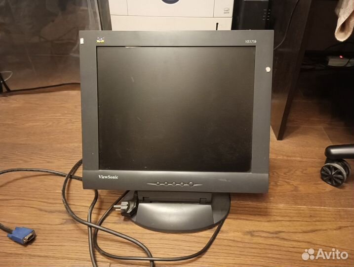 Монитор 17 дюймов Viewsonic VE175b