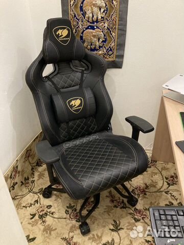 Компьютерное кресло cougar throne