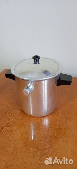 Кастрюля со свистком СССР новая