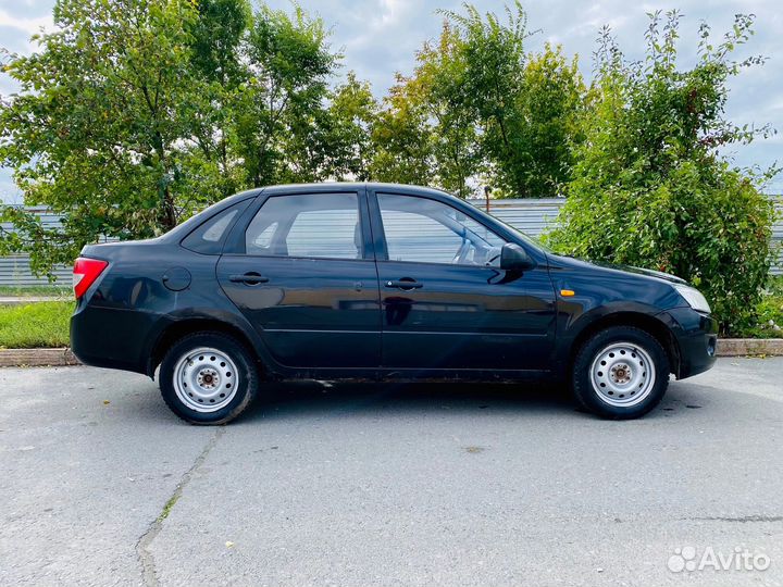 LADA Granta 1.6 МТ, 2012, 197 000 км