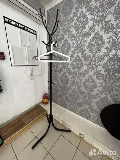 Вешалка напольная