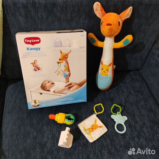 Игрушка кенгуру TinyLove