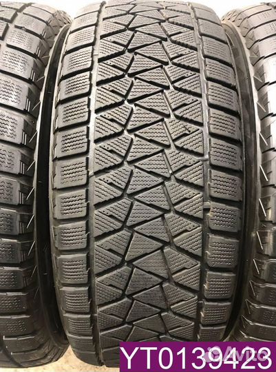 Bridgestone Blizzak DM-V2 285/60 R18 116R