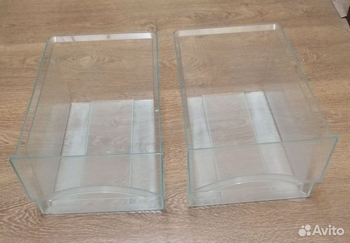 Ящики и лотки б/у холодильника Liebherr CN4003