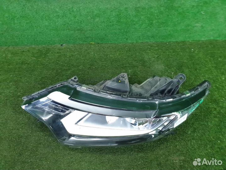 Фара левая Mitsubishi Outlander