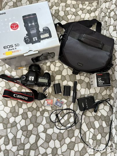 Фотоаппарат canon 5D mark ii