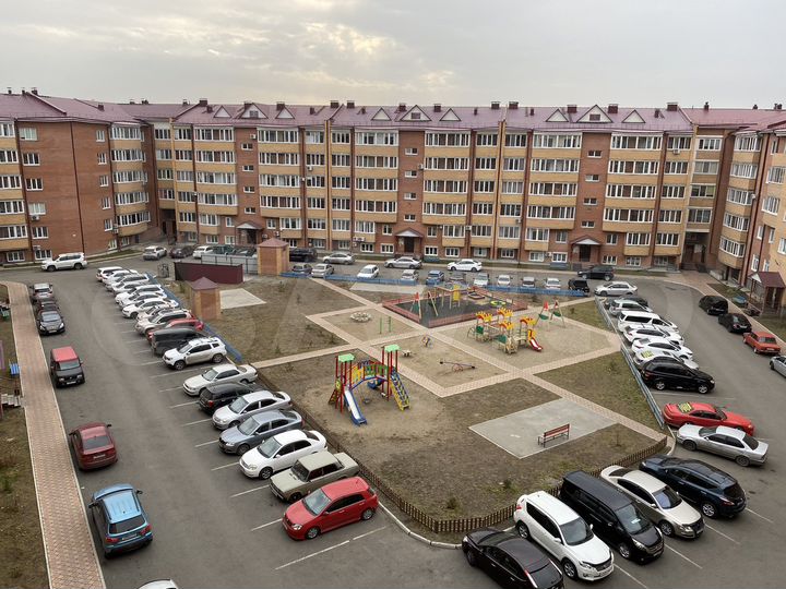3-к. квартира, 99 м², 5/5 эт.