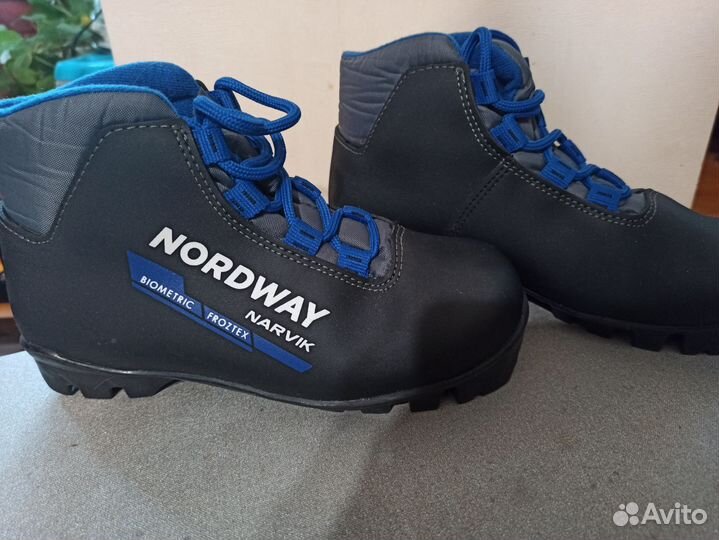 Лыжные ботинки детские 33